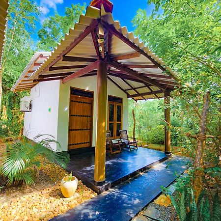 Bright Sun Safari Hotel Udawalawe Ngoại thất bức ảnh